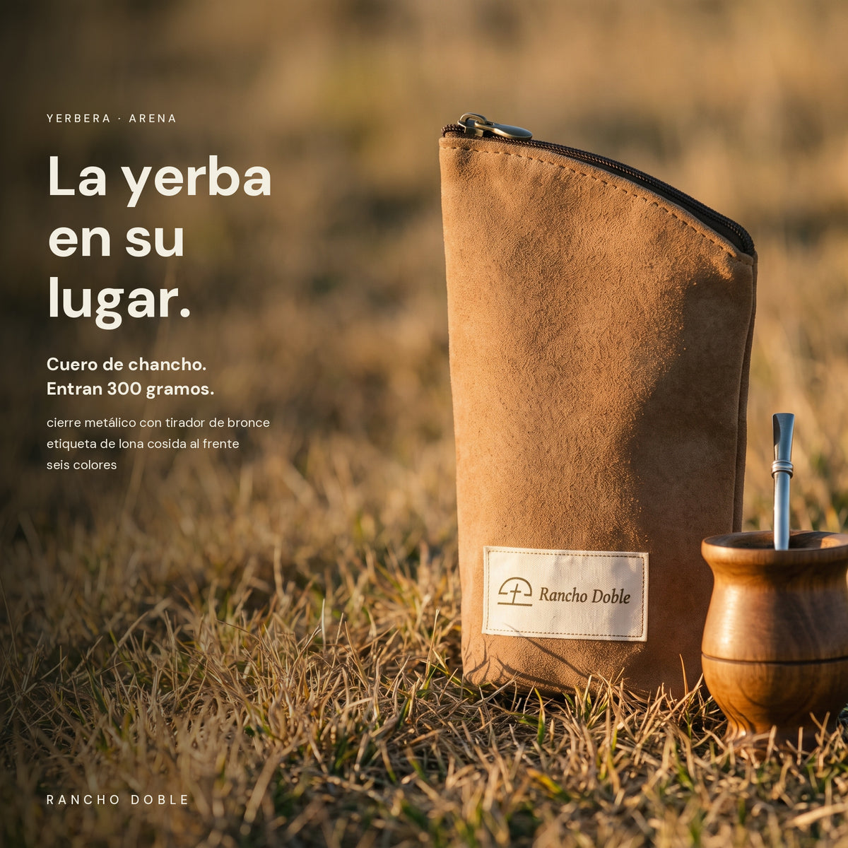 Yerbera de cuero de chancho Arena en el campo